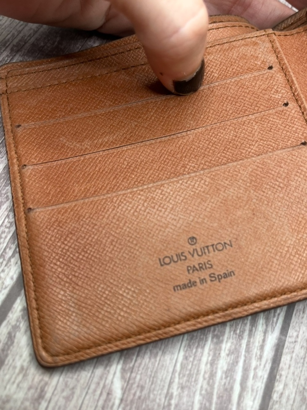 LOUIS VUITTON Marco Monogram Bifold Wallet Vintage - Picture 10 of 16